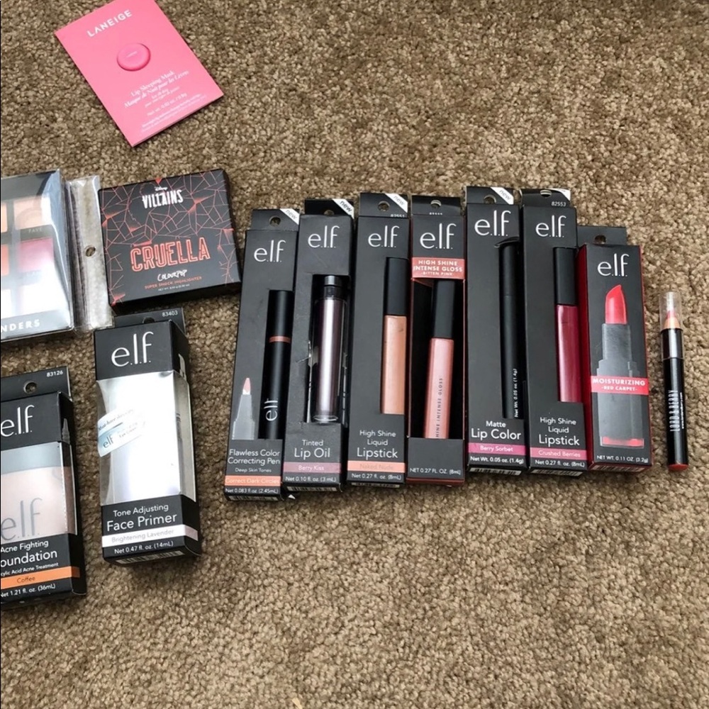 Makeup bundle - Picture 3 of 5